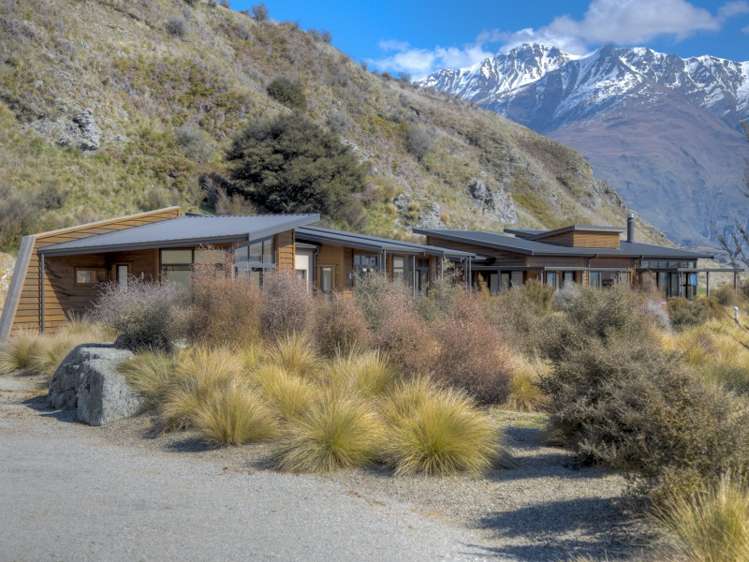 270 Buchanan Rise Treble Cone/Mount Aspiring_8