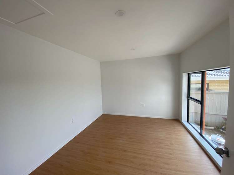 2/17 Vintage Drive Henderson_5