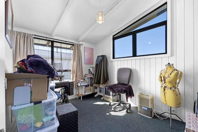 5 Camellia Avenue Bell Block_15