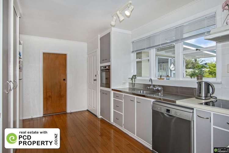 2 Sussex Place Kamo_10