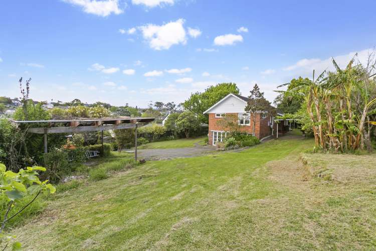 27 Merriefield Avenue Forrest Hill_3