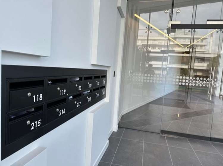 120/223A Green Lane West Epsom_13