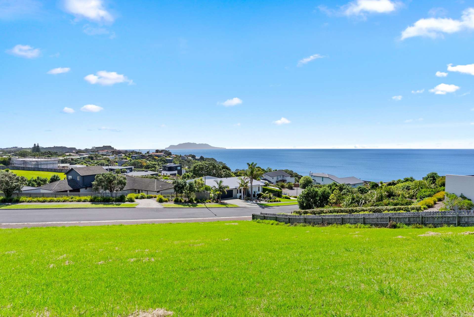 54 Lax Crescent Leigh_0