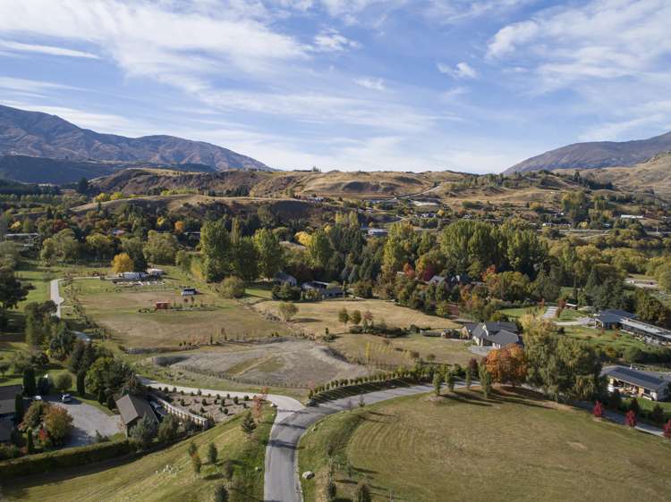 27 Central Park Avenue Dalefield/Wakatipu Basin_8