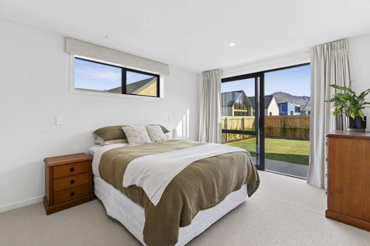 6 Moonstone Street Albert Town_6