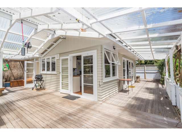 28 Sunray Avenue Titirangi_3