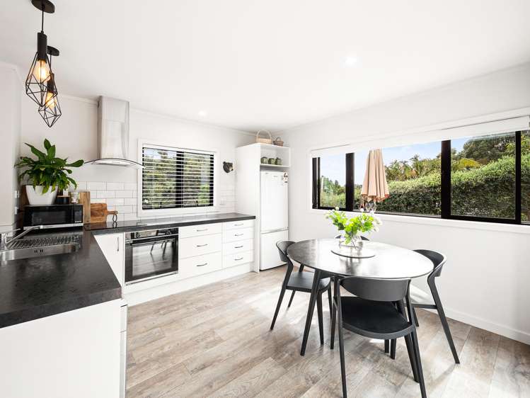 2 Fergusson Way Judea_6