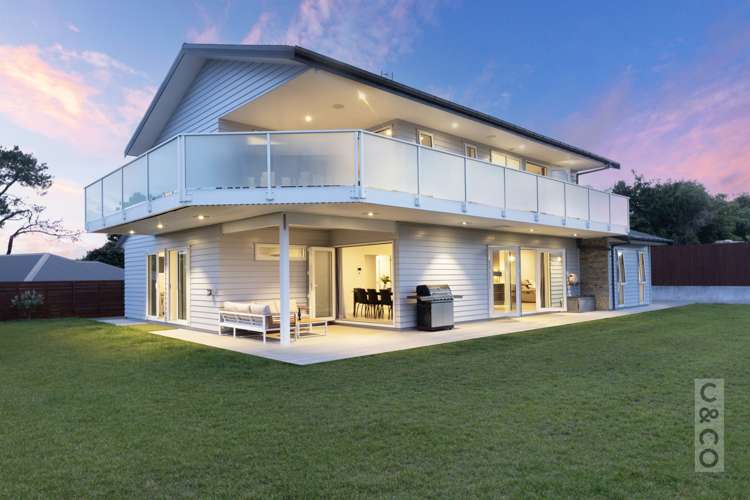 59 Queen Street Riverhead_14