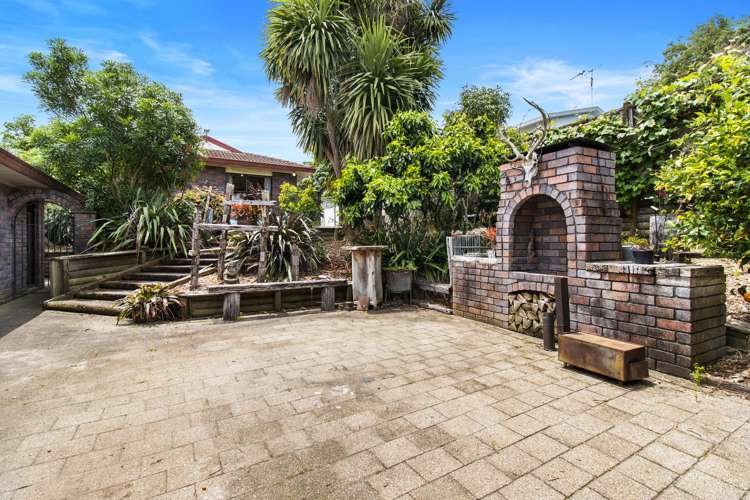 28 Lansdowne Crescent Glenview_17