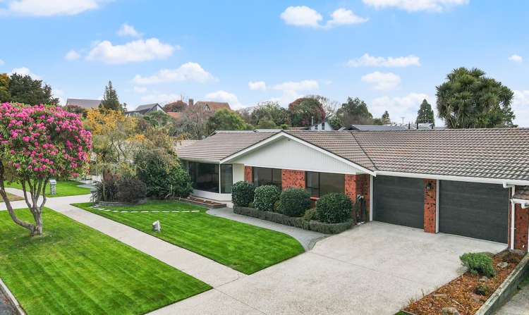 5 Gwendoline Street Glenholme_0