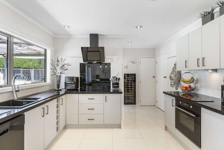 21 Fratley Avenue Farm Cove_7