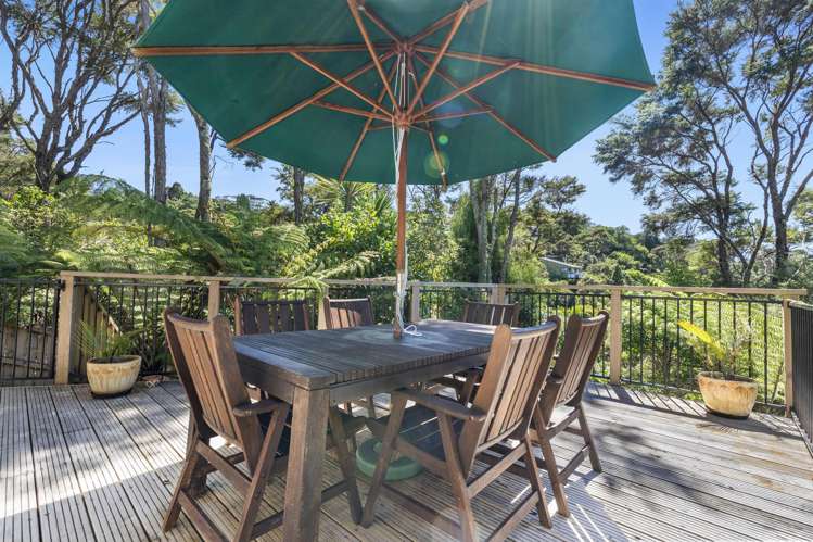 45 Cochrane Avenue Arkles Bay_27