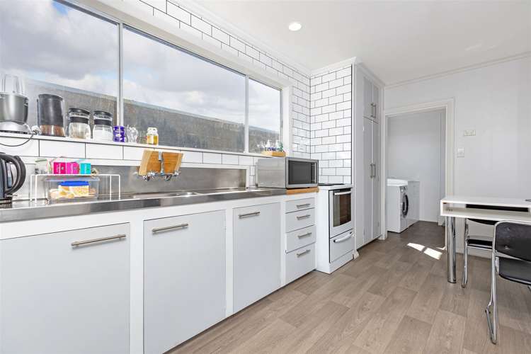 176 Chapel Street Masterton_10