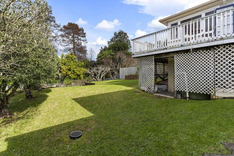 22 Larsen Road Panmure_16