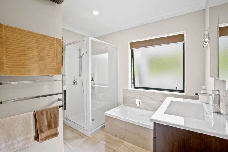 20 Ashmore Drive Frankleigh Park_12