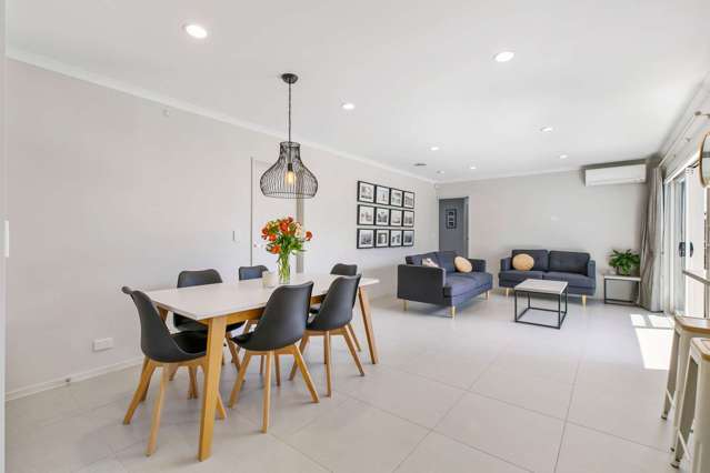 5 Wick Place Wattle Downs_2