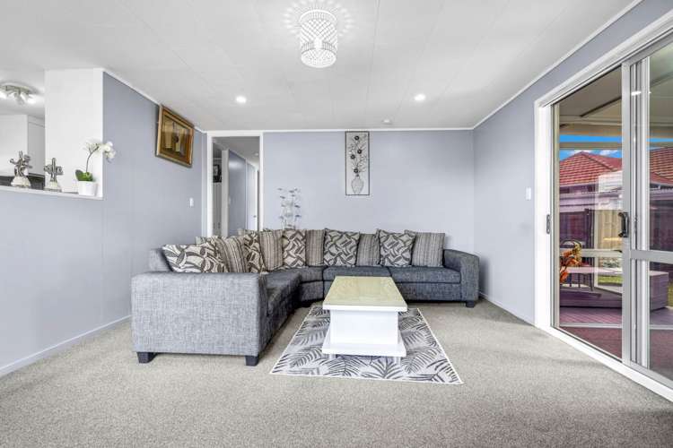 2/8 Portage Road Papatoetoe_2