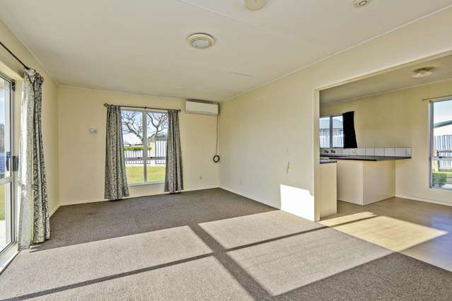 25 Kingsley Drive Flaxmere_2