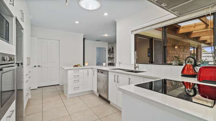 108 Twin Oak Avenue Papamoa_7