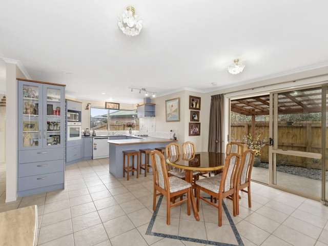 47 Farnborough Drive Nawton_4