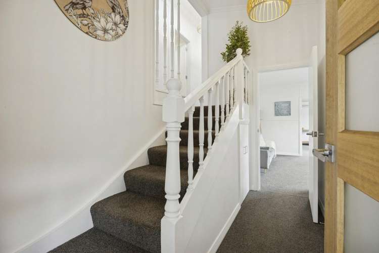 464 North Road North East Valley_7