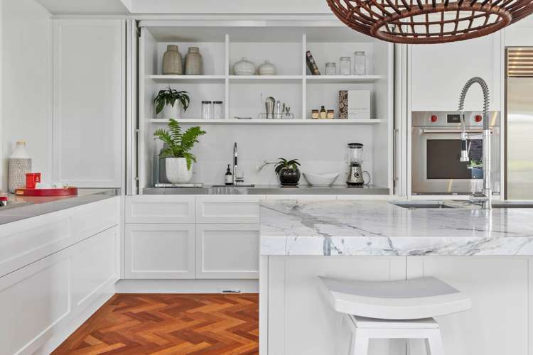 1 Courtneys West Harbour_7