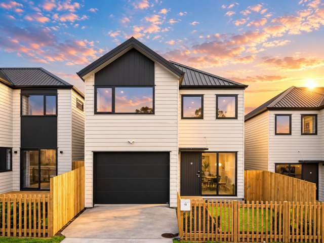2 Sold! Bigger Living, More Privacy in Massey!