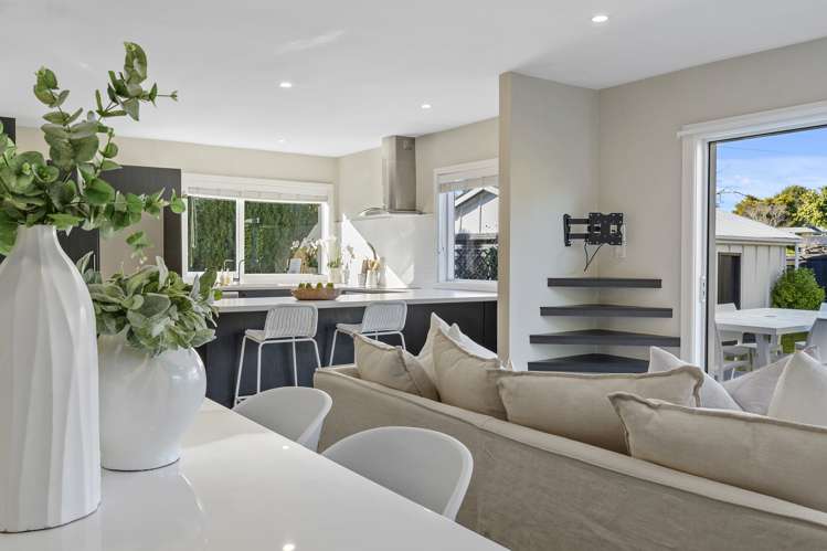 27 Aorangi Road Bryndwr_12