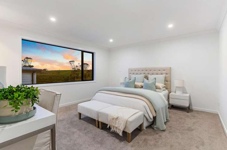 6 Luff Place Long Bay_27