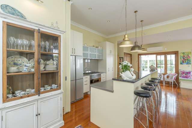 7 Queen Street Northcote Point_3