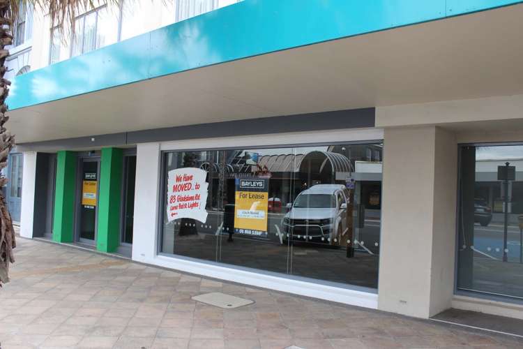 27 Gladstone Road Gisborne_11