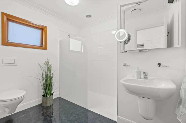 7 Brighton Terrace Mairangi Bay_17