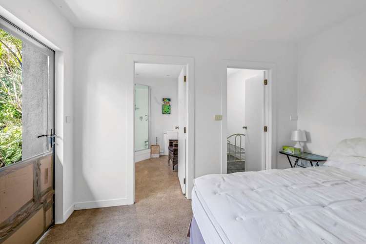 15a Te Papa Road Kawakawa Bay_23