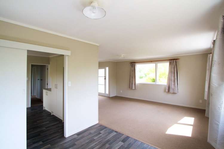 42 Vina Place Massey_8