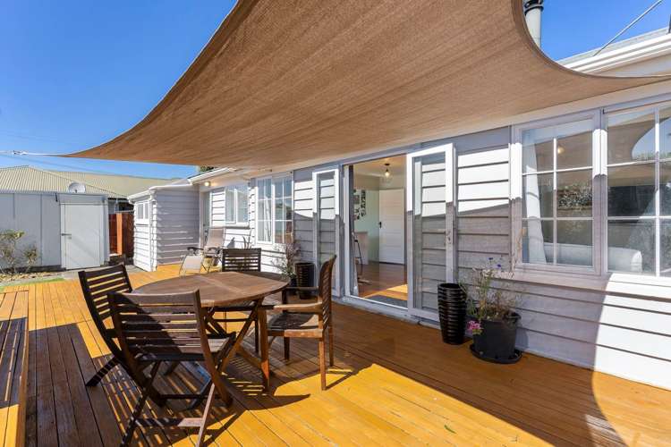 2 Buchanan Road Kingseat_12