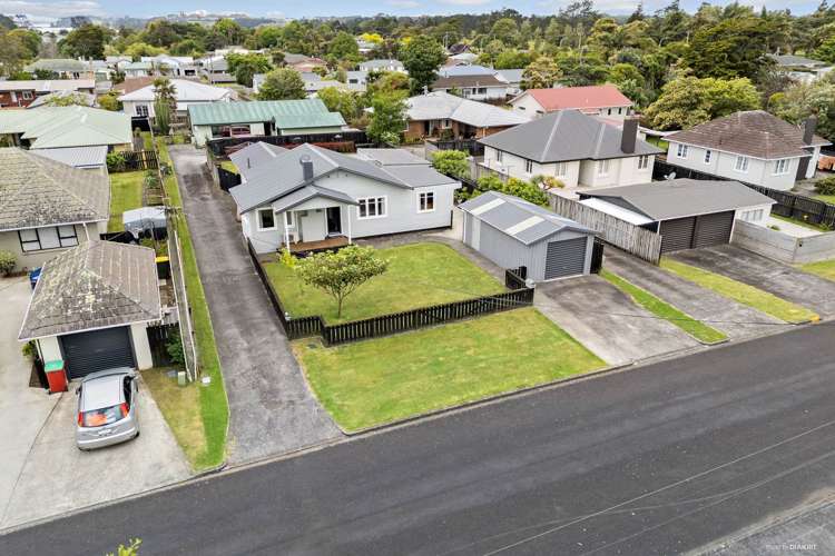 12 Howden Street Waiuku_9