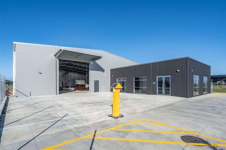 42 Factory Drive Rolleston_10