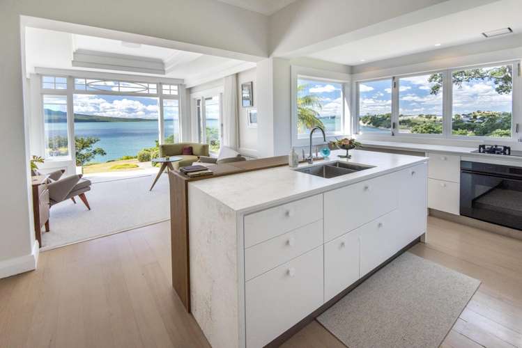 18 Hamana Street Narrow Neck_14