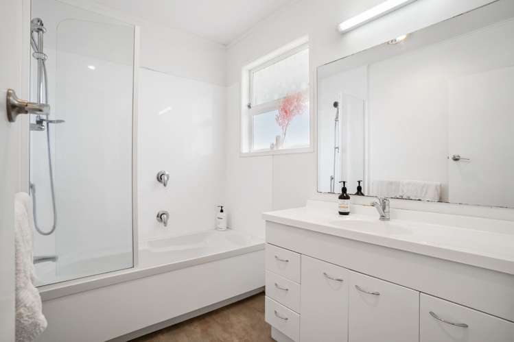 104 Canongate Street Birkdale_9