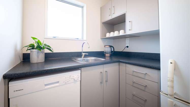 Rear Tenancy, 26 Fourth Avenue Tauranga Central_11
