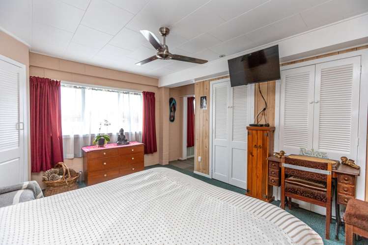 5 Norwood Road Paeroa_15