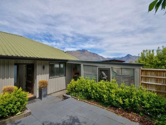 37a Greenstone Place Fernhill/Sunshine Bay_4