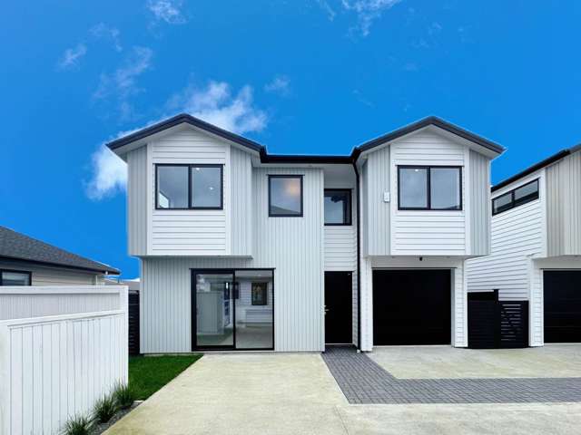 Stunning Brand New Family Home with Premium Fe...