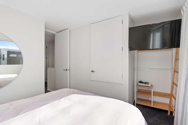 8/46 Andover Street Merivale_9