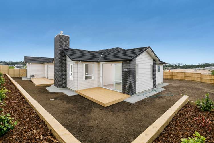 4 Byron Drury Way Riverhead_17