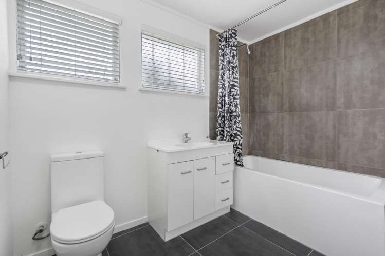 14 Frangipani Avenue Manurewa_3