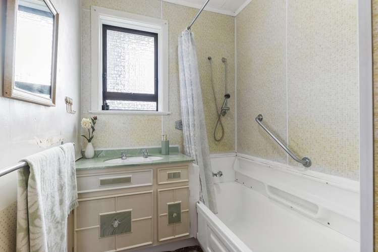 21 Paddington Street Glen Innes_15