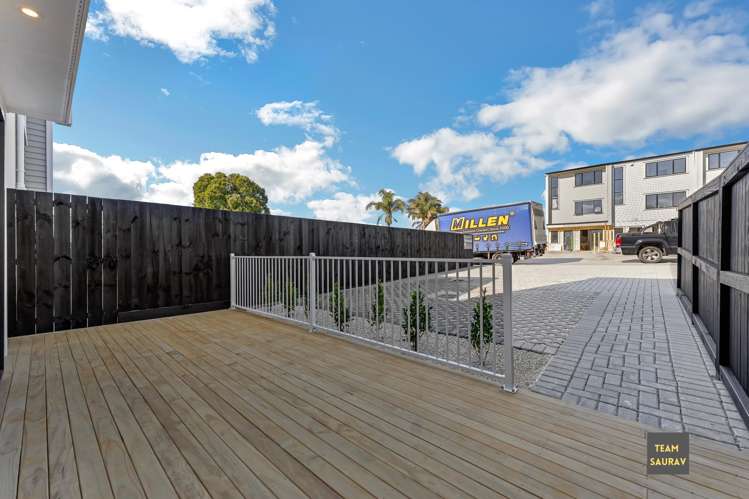 9 Awhi Way Karaka_12