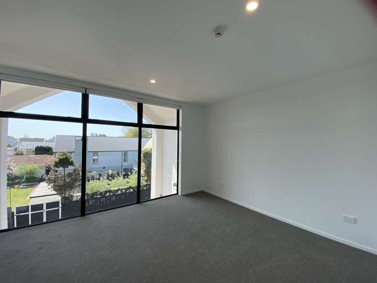 104/1 Hewitts Road Merivale - Christchurch City_2