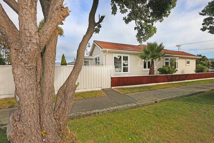 38 Kauri Street Miramar_24